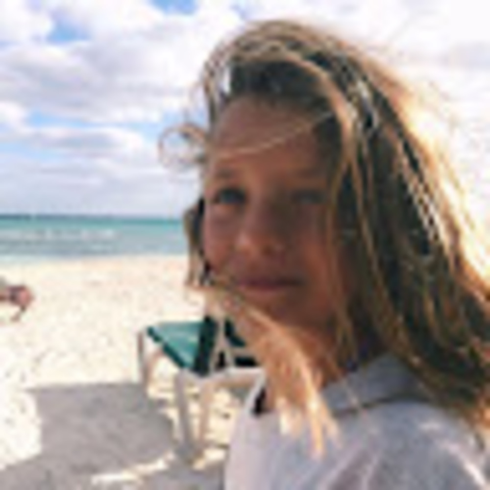 Meet your Posher, Sofi